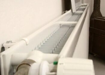 Sådan Får Du Støvet Ud Af Din Radiator Med En Enkel Træk