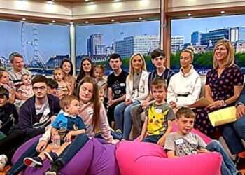 Mor (44) er gravid med sit 22. barn, selvom hun ville stoppe for et par år siden..